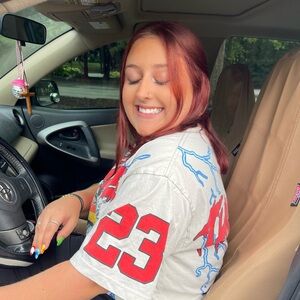 Meet your Posher, Hannah